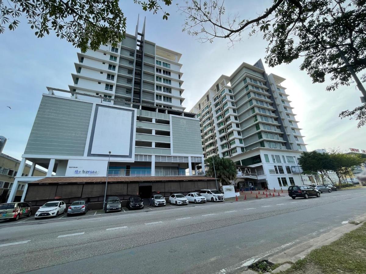 Akademik Suite Mount Austin Johor Bahru Esterno foto